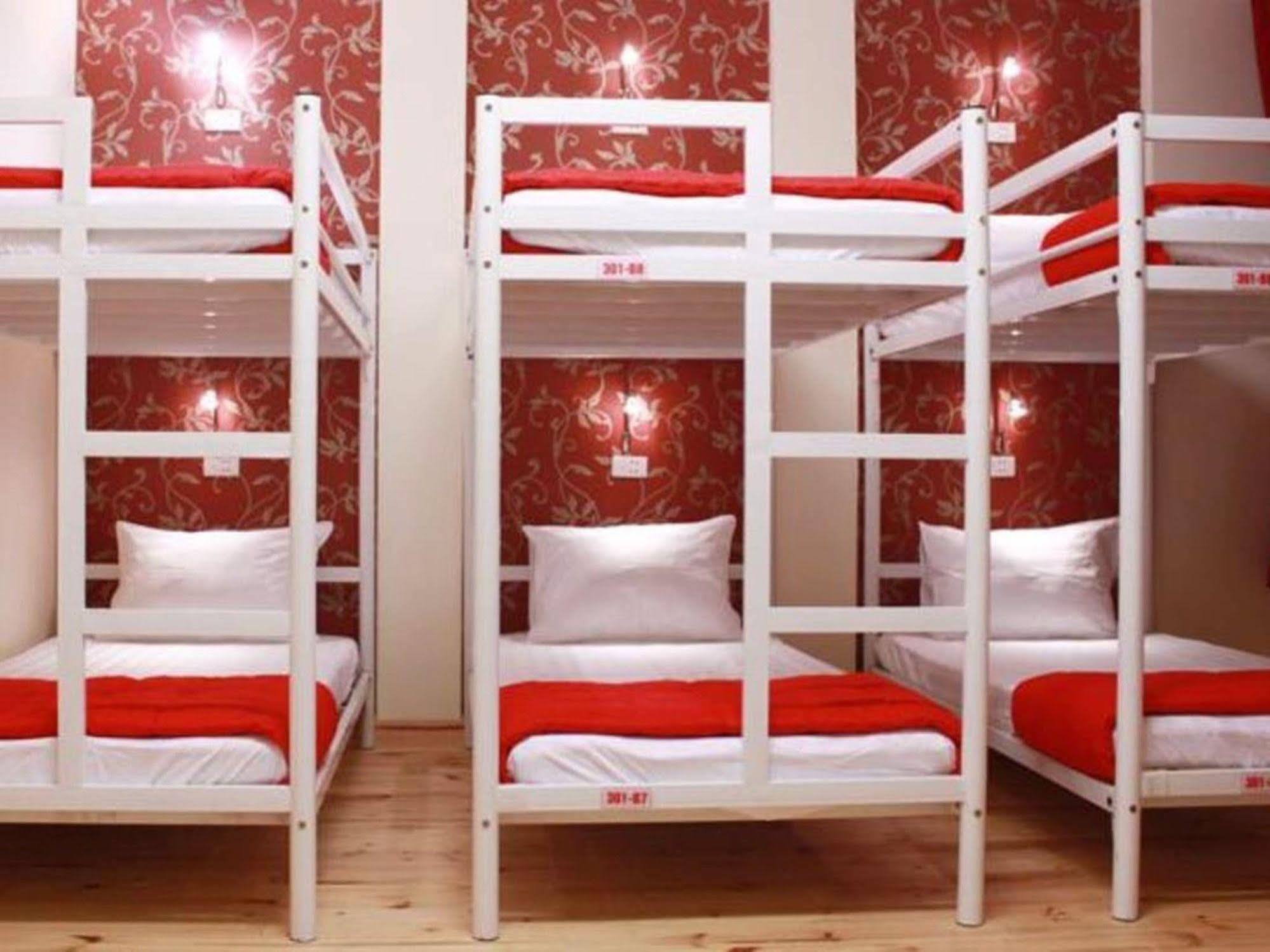 Koniko Backpackers Hostel Ho Chi Minh City Exterior photo